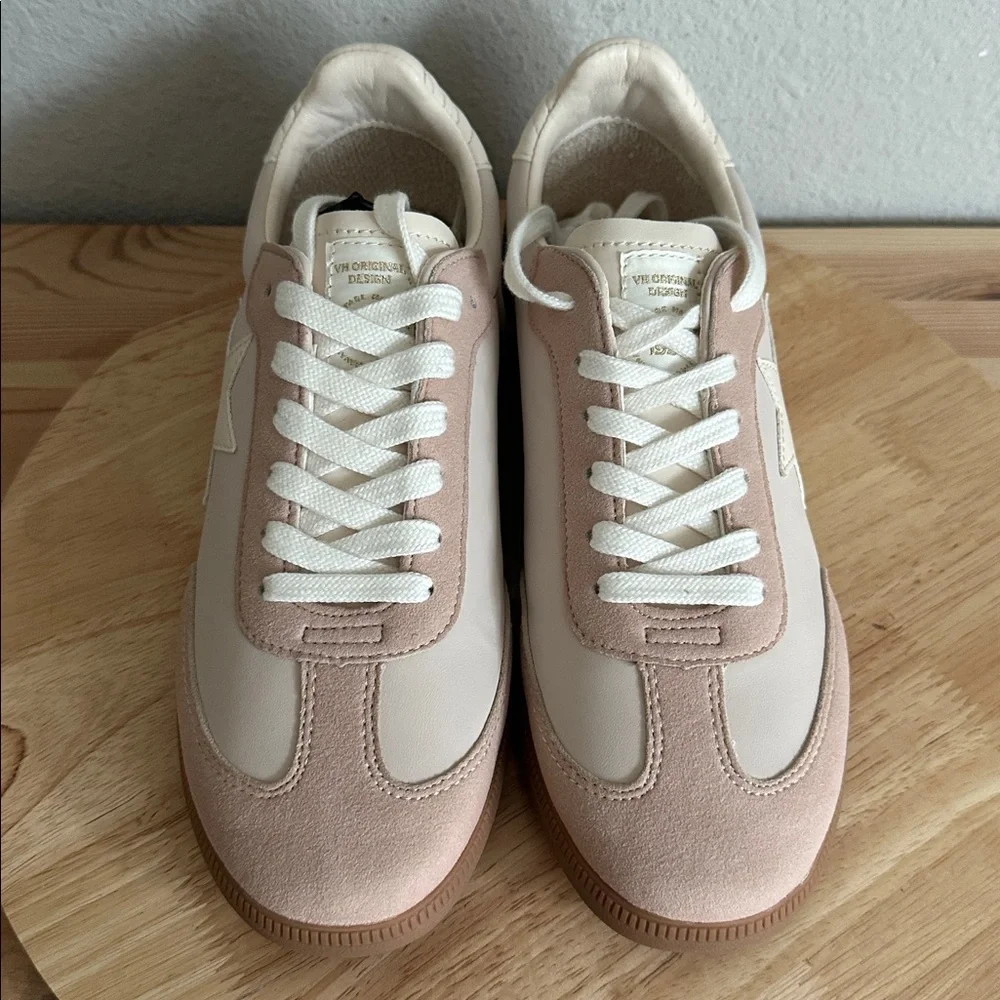 Vintage Havana Tiffany Womens Sneakers new 9 medium